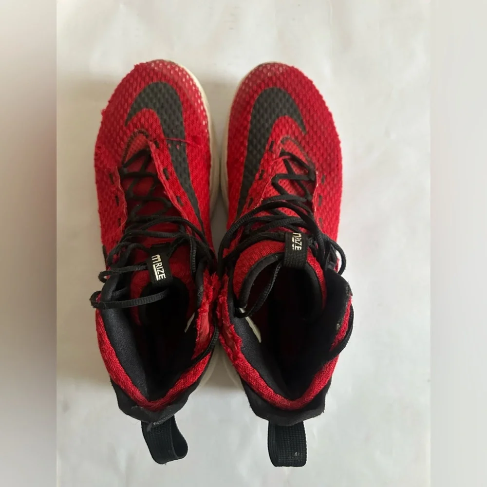 Nike Zoom Rize Men’s Red Athletic Shoes